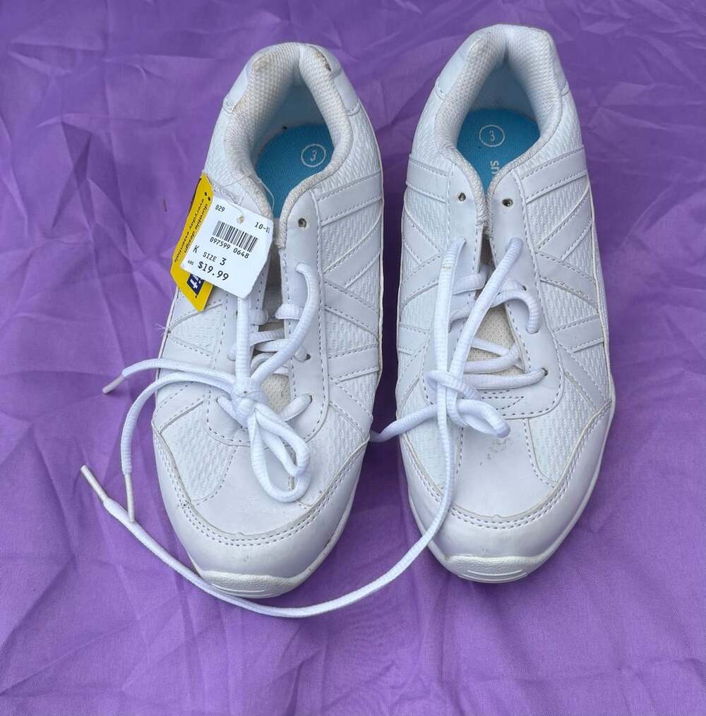 Smart Fit Kids Sizzle White Lace-Up Sneakers.